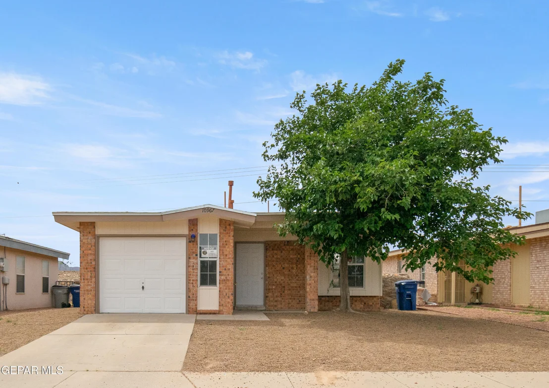 Photo of 10967 STONEBRIDGE Drive