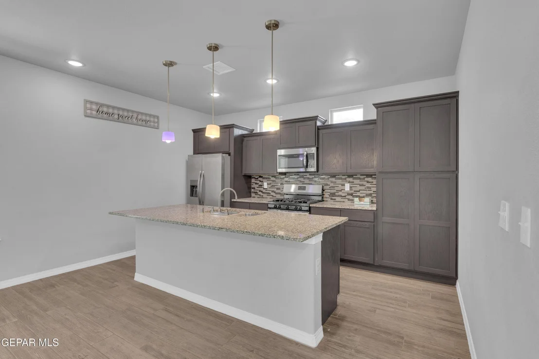 Photo of 1076 Haper Court
