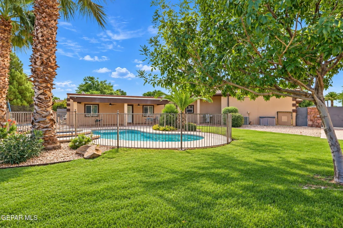 Photo of 732 Emerald View Drive
