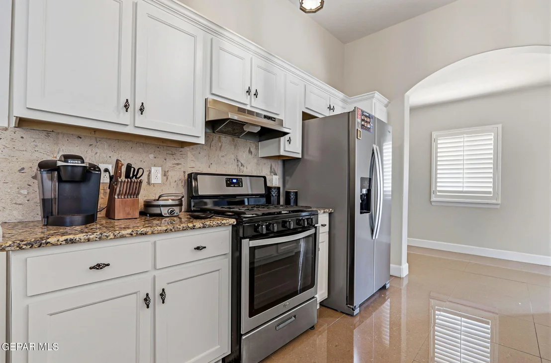 Photo of 5833 SPANISH Place