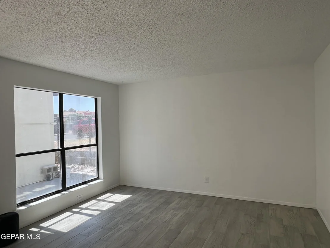 Photo of 1809 VILLA SANTOS Circle