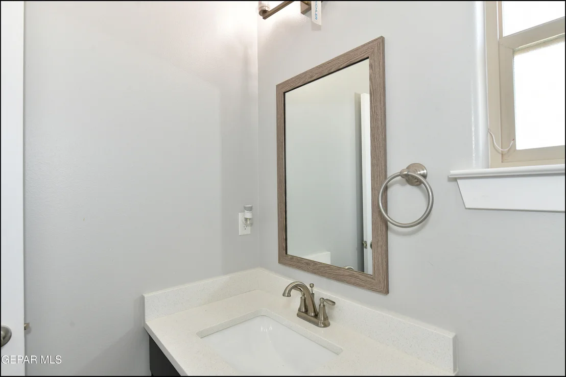 Photo of 205 ANGLESY Place