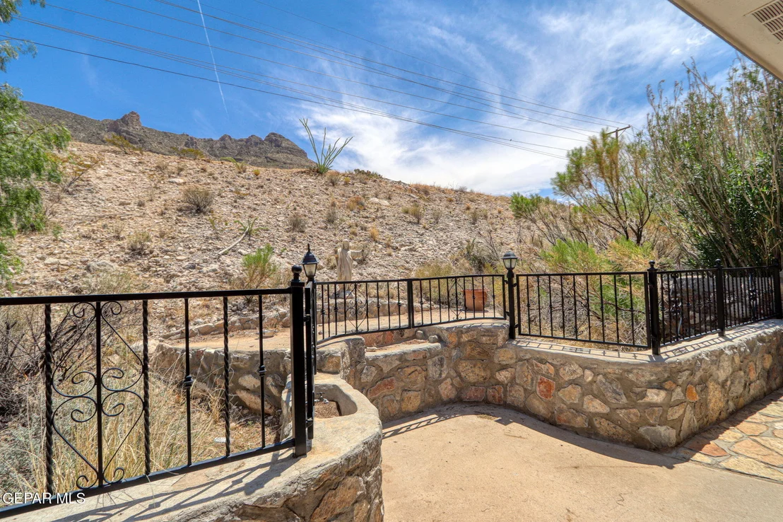 Photo of 5628 BUCKLEY Drive