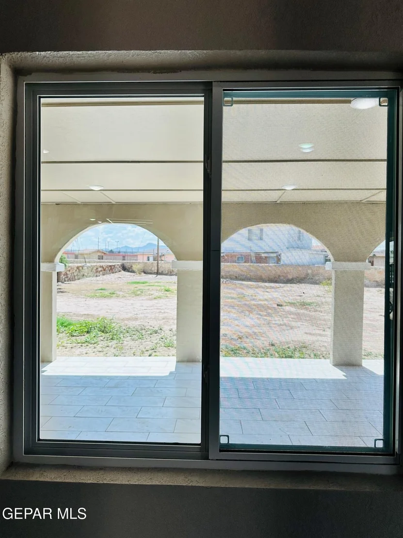 Photo of 5018 Flower Drive