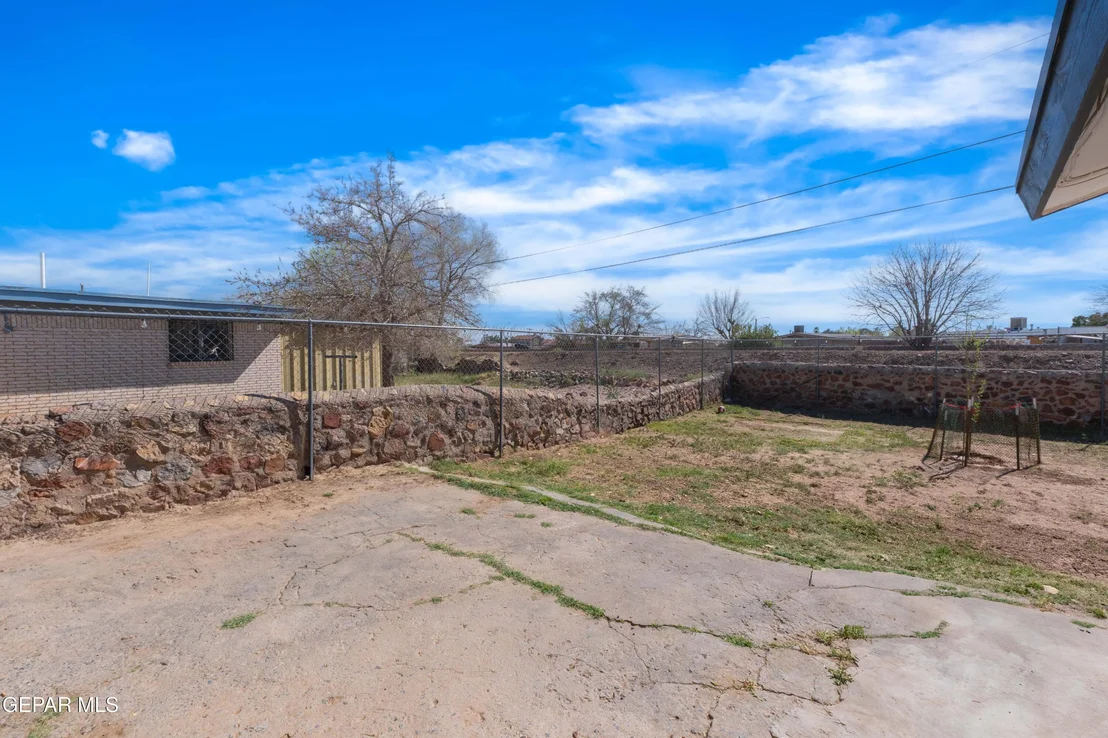 Photo of 264 LINK Drive