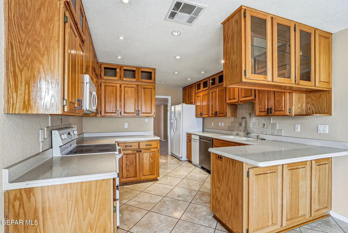 Photo of 1321 HOOKRIDGE Drive