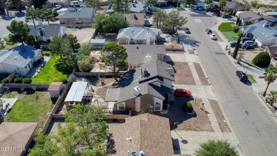 Photo of 15318 NORTHPORT Court