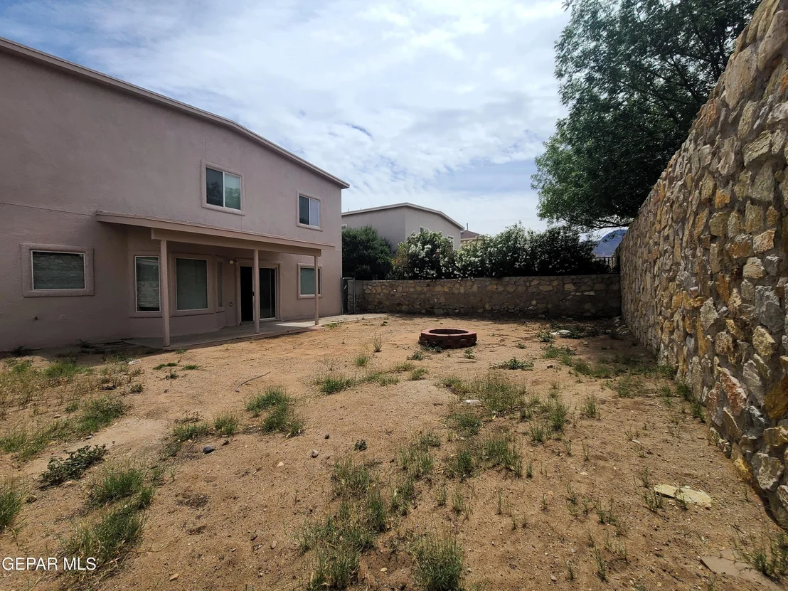 Photo of 4925 CATTLE Lane