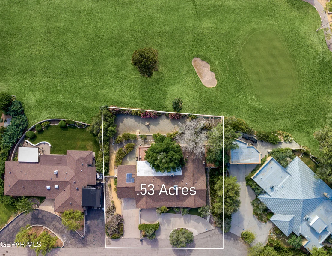 Photo of 849 River Oaks Drive