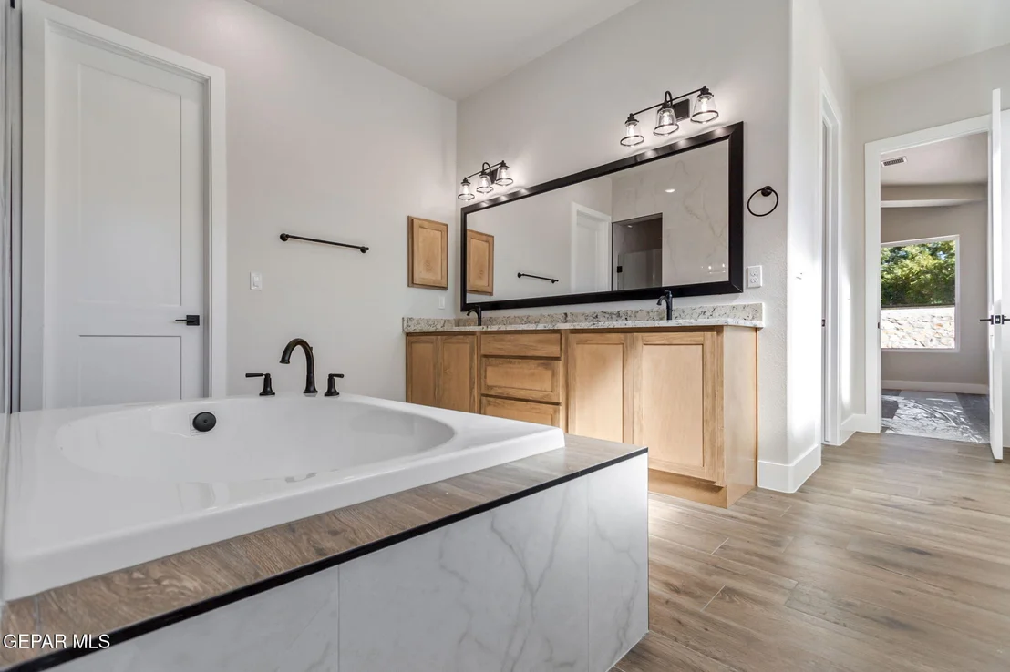 Photo of 6418 CADENCE RIVER Drive