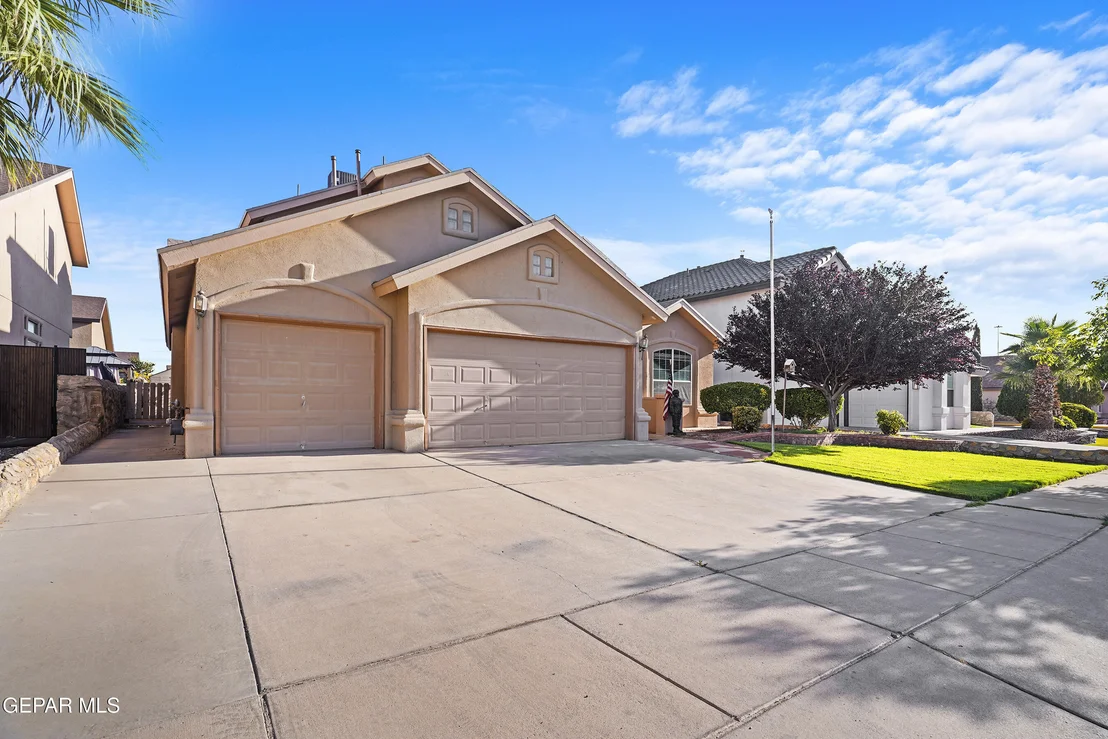 Photo of 12404 PASEO ALEGRE Drive