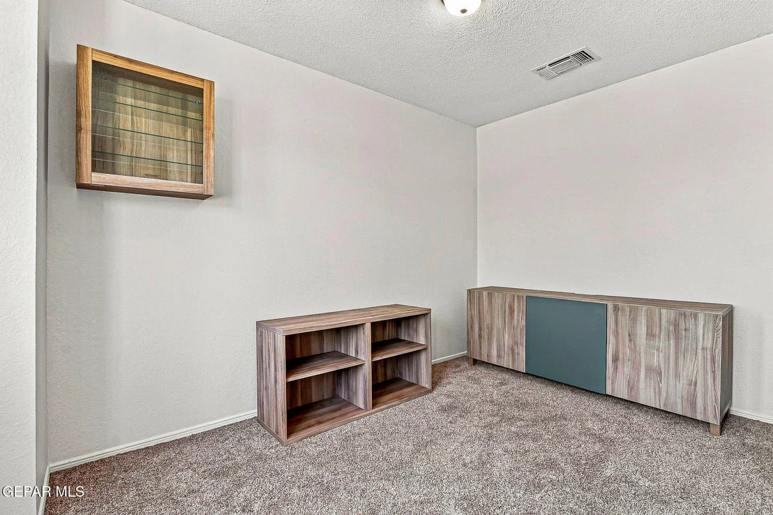 Photo of 4404 LOMA DE ORO Drive