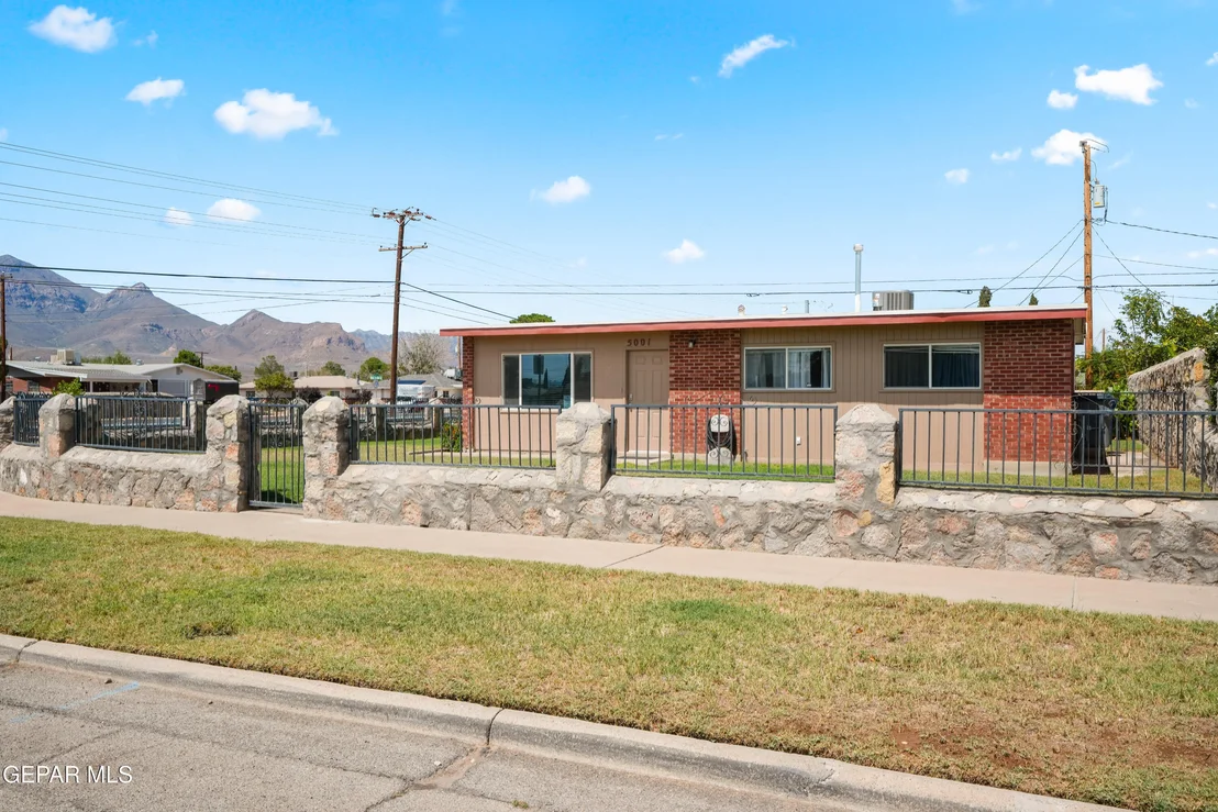 Photo of 5001 BLUE RIDGE Drive