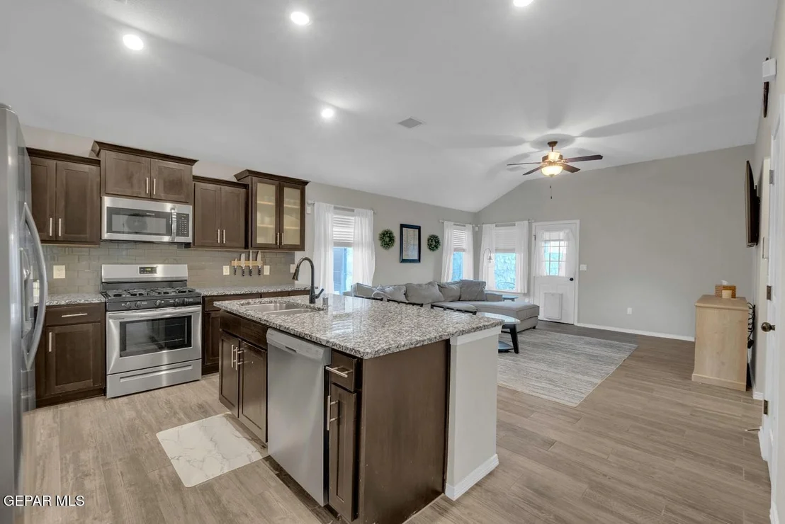 Photo of 14247 Peyton Edwards Avenue