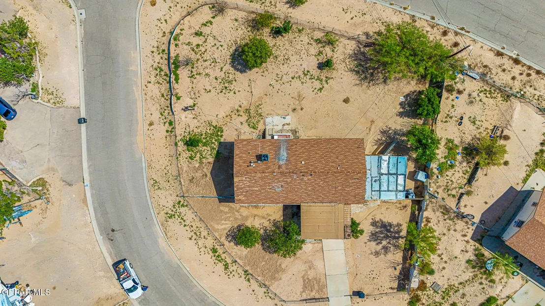Photo of 1551 SEMINOLE Drive