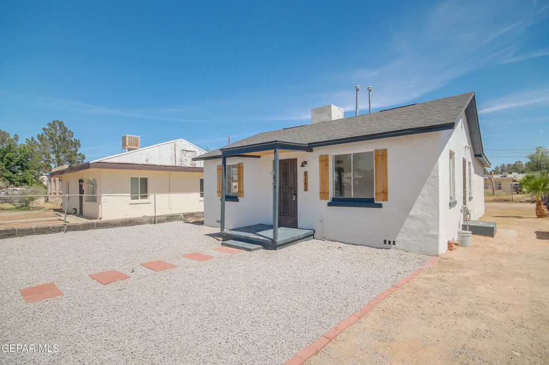 Photo of 8165 JOSEPHINE Circle