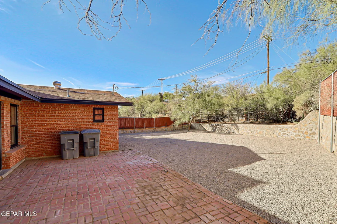 Photo of 631 TURNEY Drive