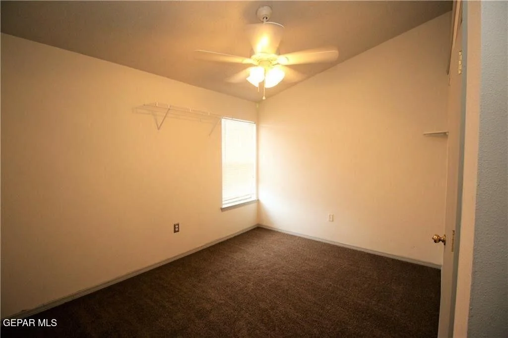 Photo of 6241 LOVEBIRD Lane