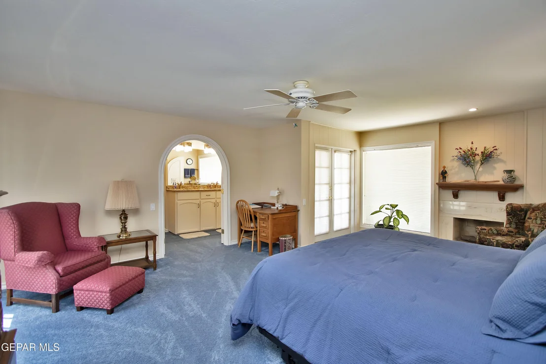Photo of 517 Stonebluff Road