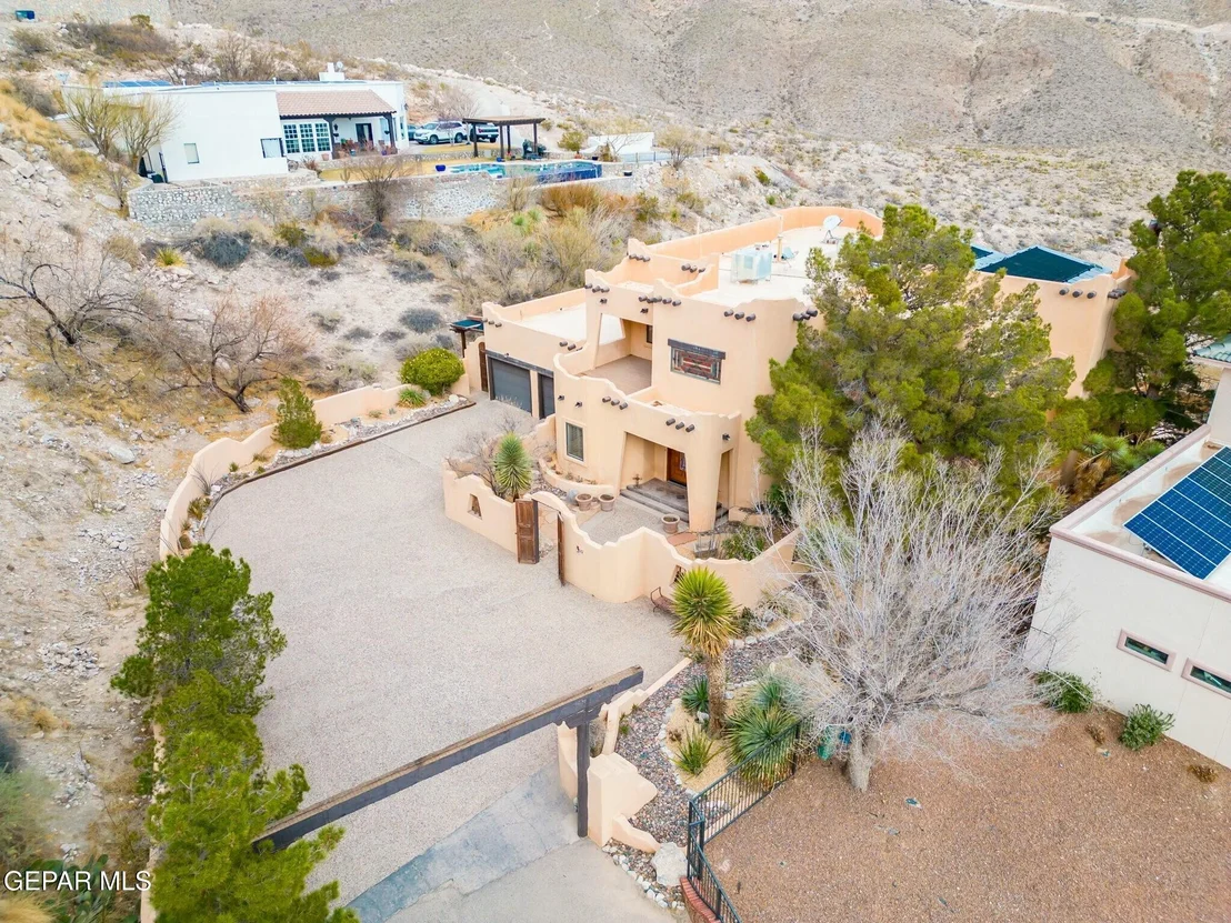 Photo of 10 Copper Crest Lane