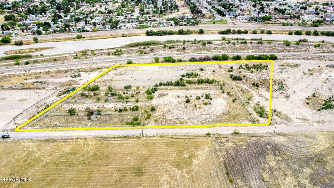 Photo of 6000 Strahan Road