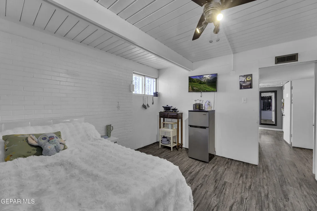 Photo of 1519 PASSERO Drive