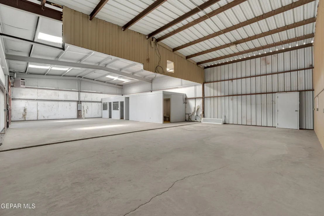 Photo of 7880 DONIPHAN Drive