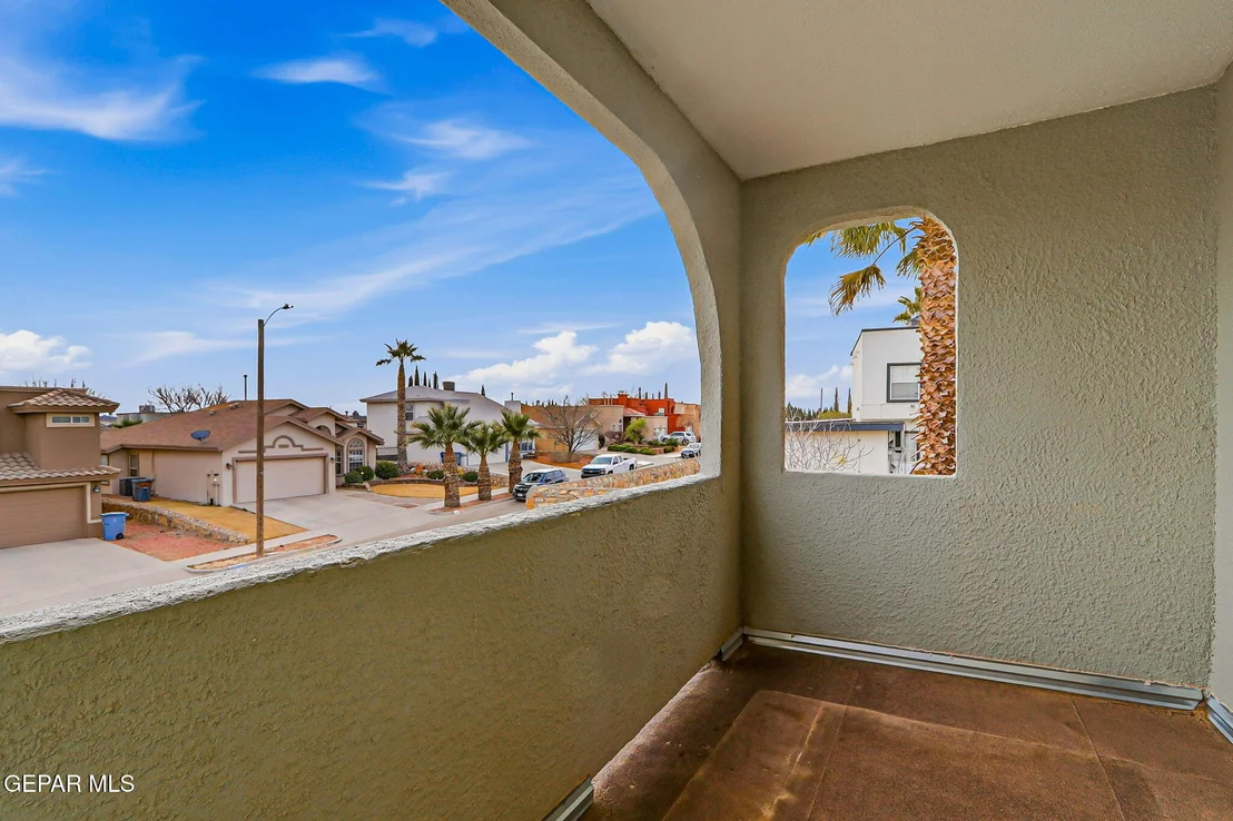 Photo of 12541 SETTING SUN Drive