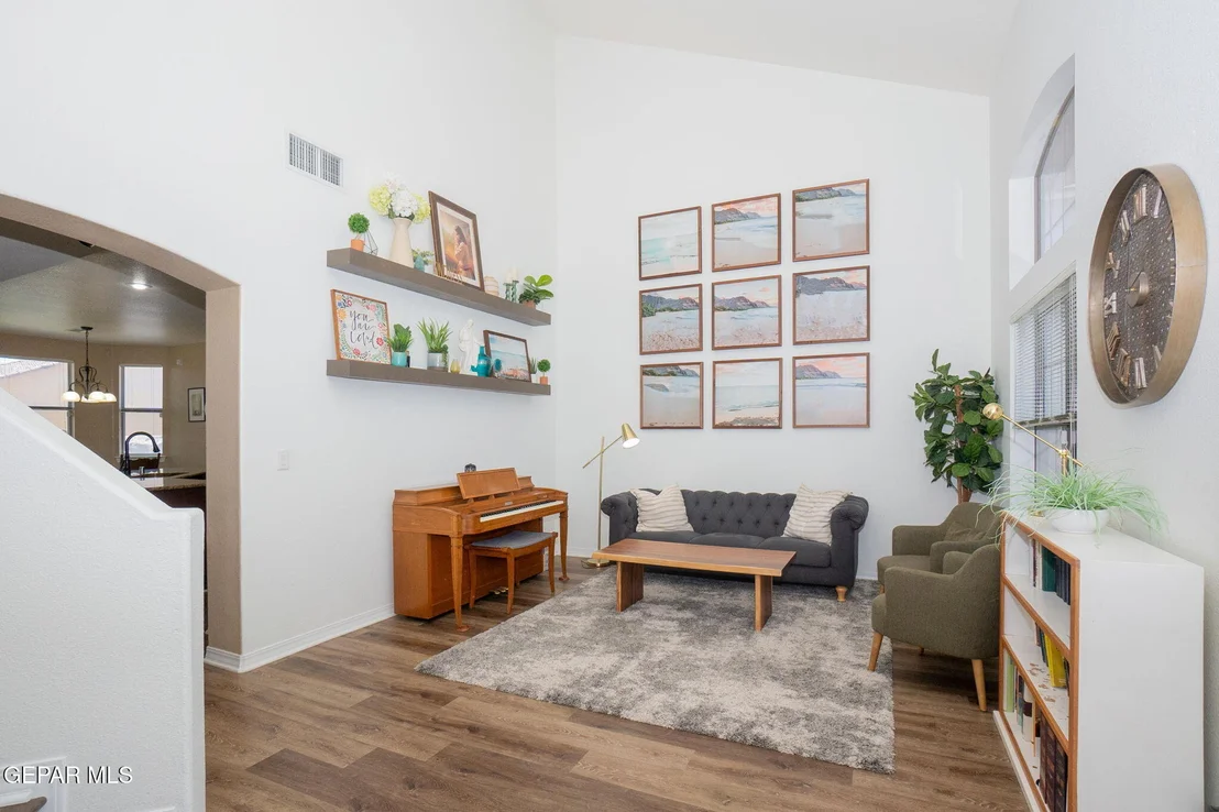 Photo of 12336 STANSBURY Drive