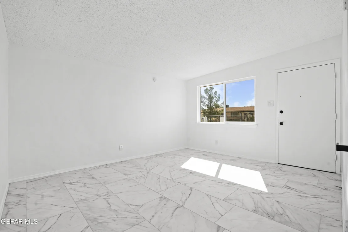 Photo of 207 CARIBE Circle