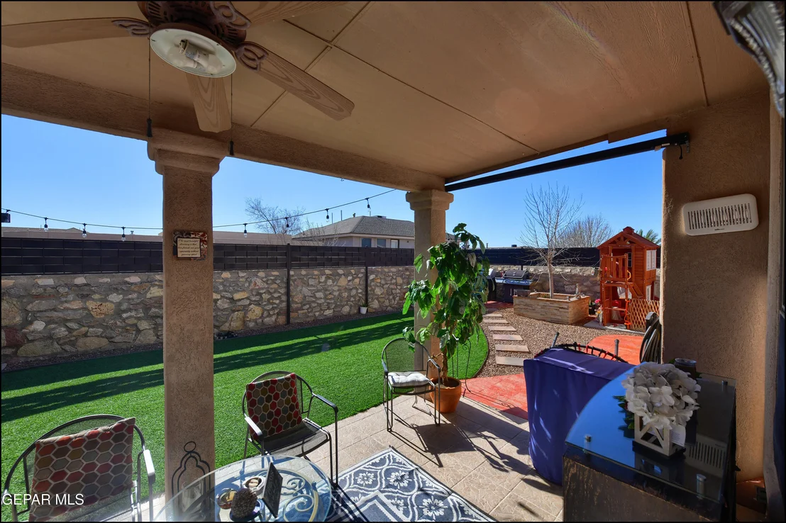 Photo of 260 WESTVALE Court