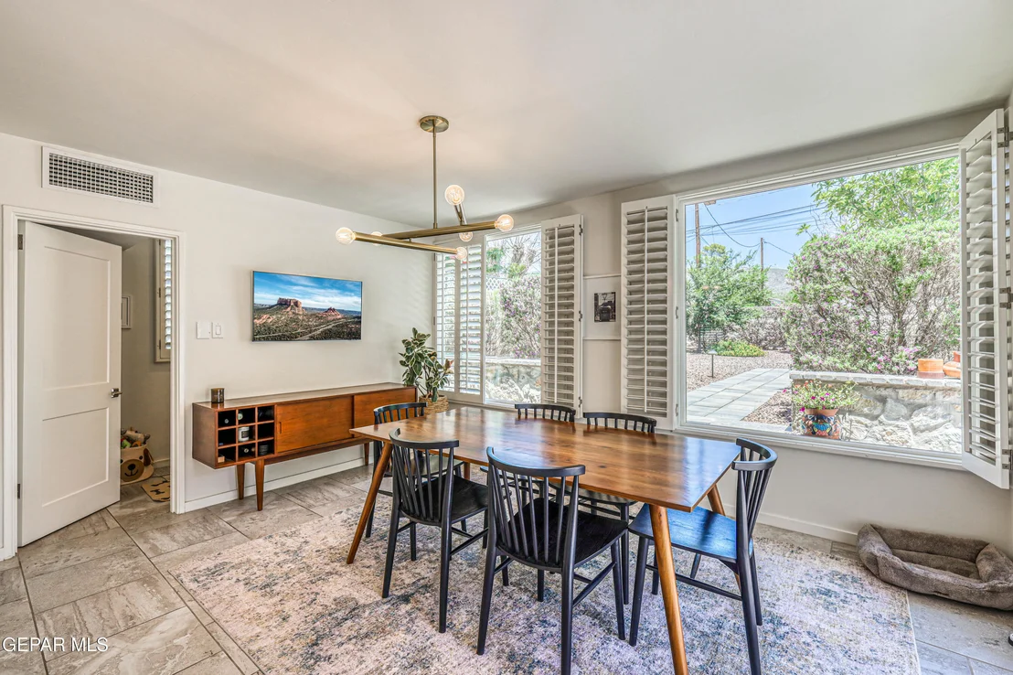 Photo of 2304 FLORENCE