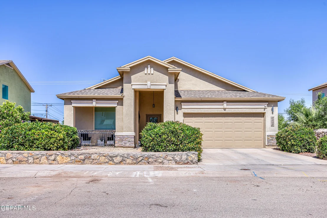 Photo of 6405 Villaggio Drive
