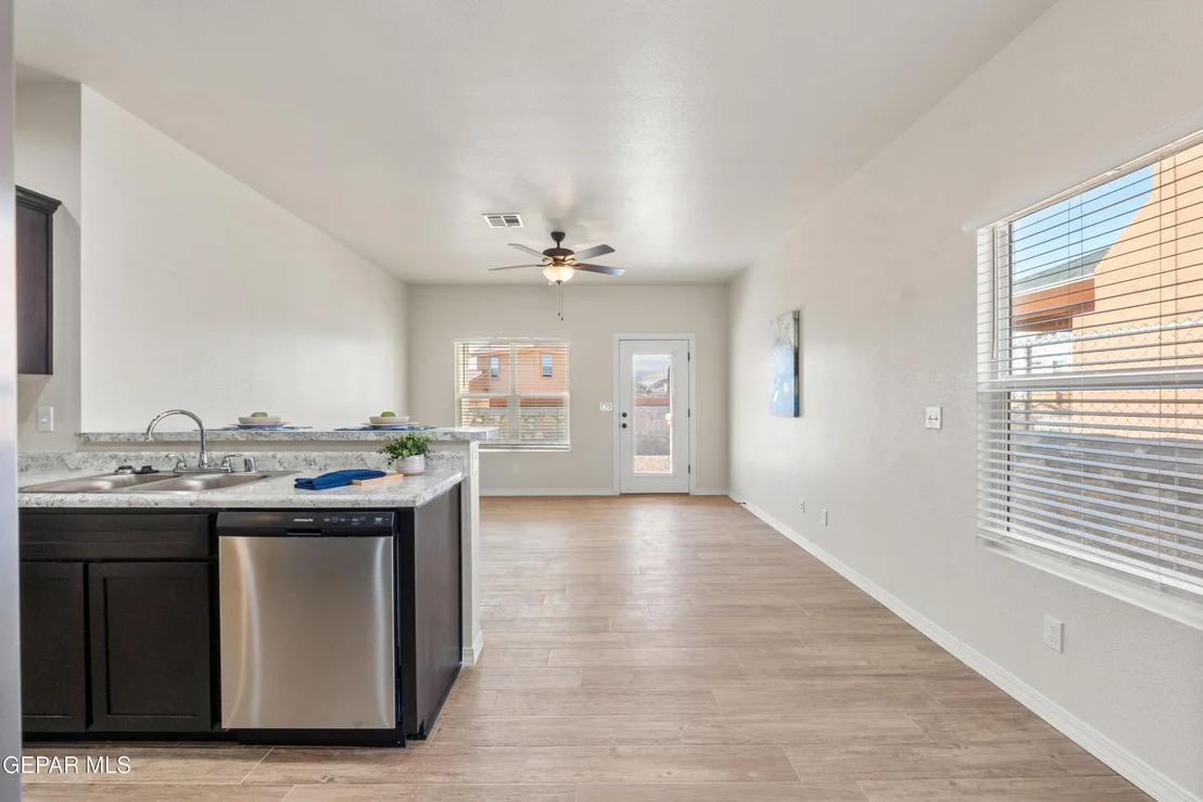 Photo of 325 Sand Gate Drive