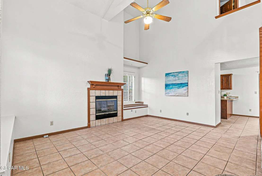 Photo of 912 TOTONACA Lane