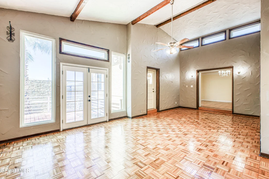 Photo of 820 Galloway Drive
