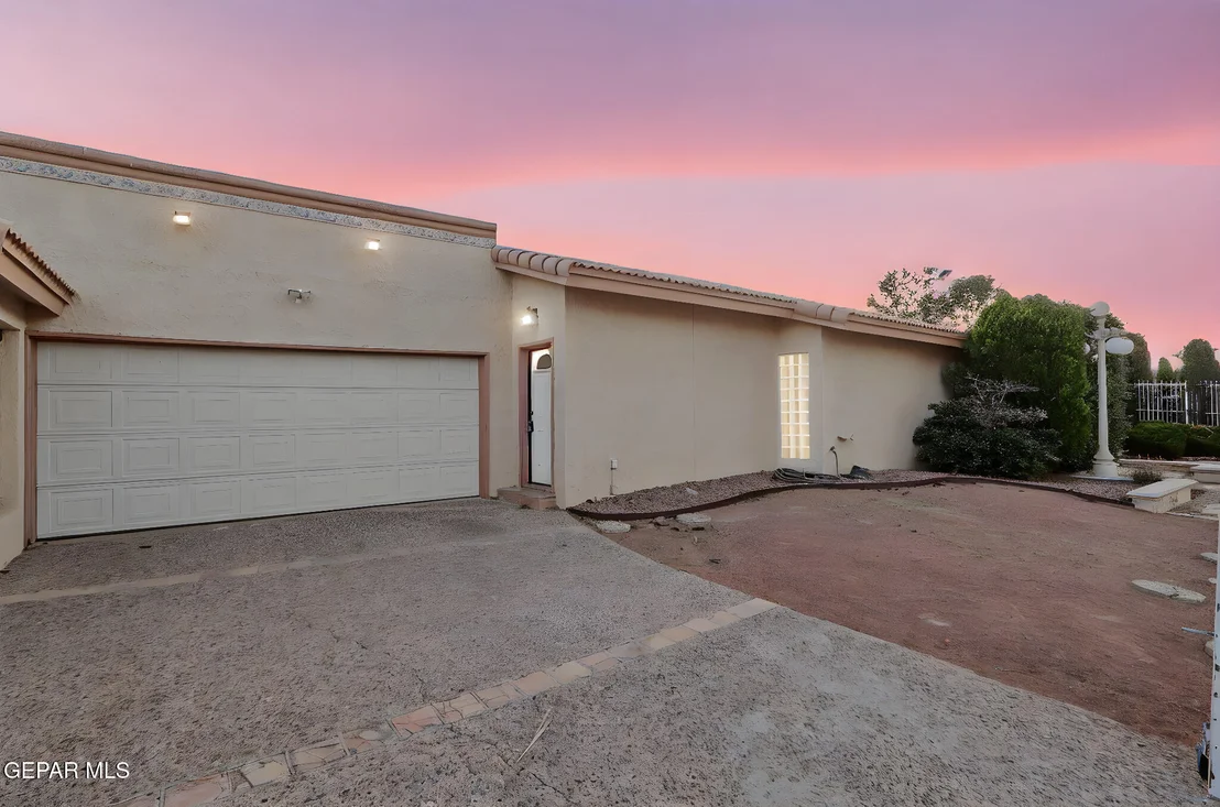 Photo of 11157 LEO COLLINS Drive