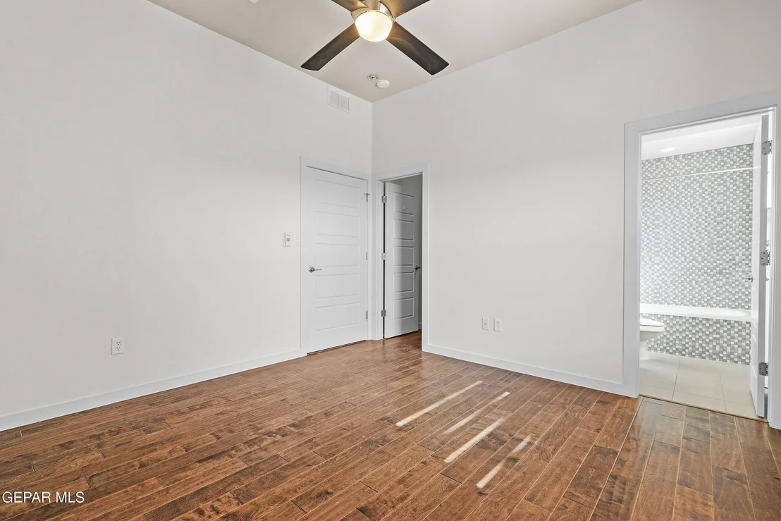Photo of 6241 FRANKLIN RIDGE Drive