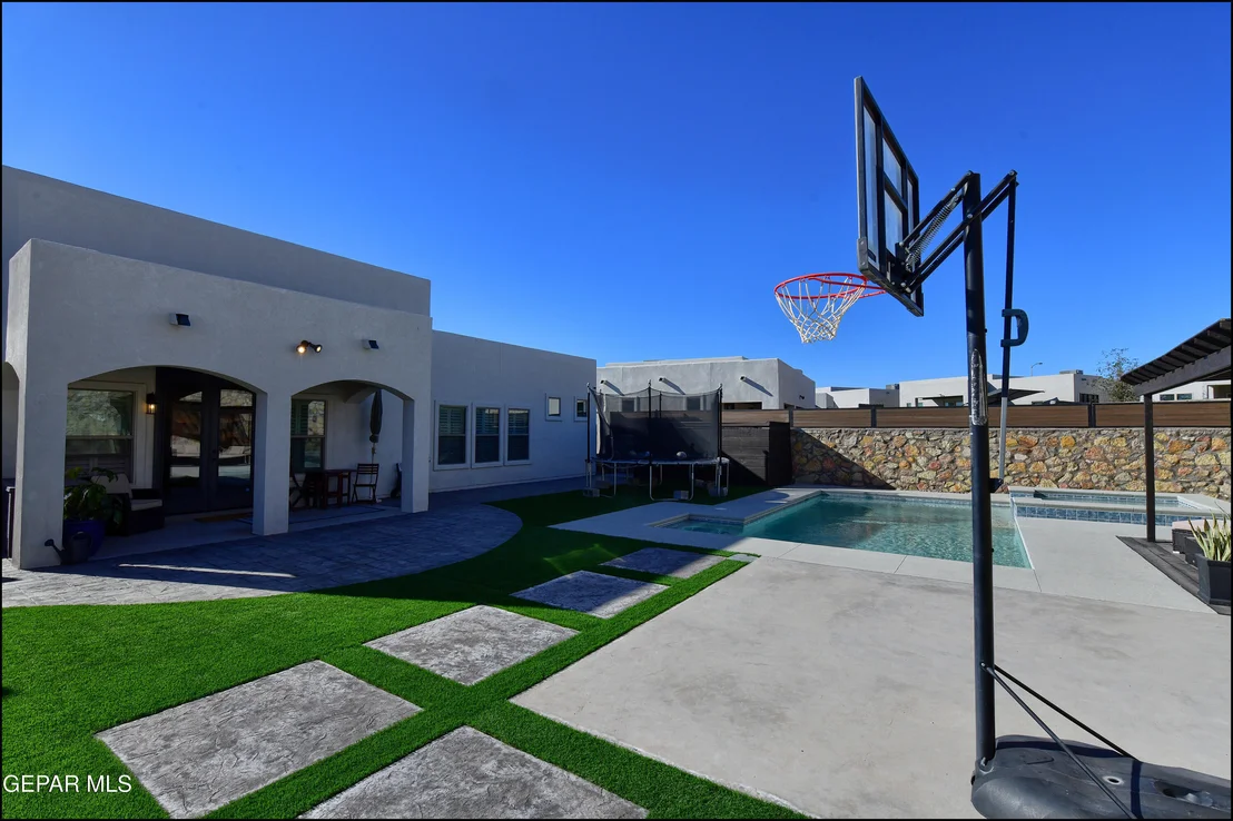 Photo of 7427 Sidewinder Bend Drive