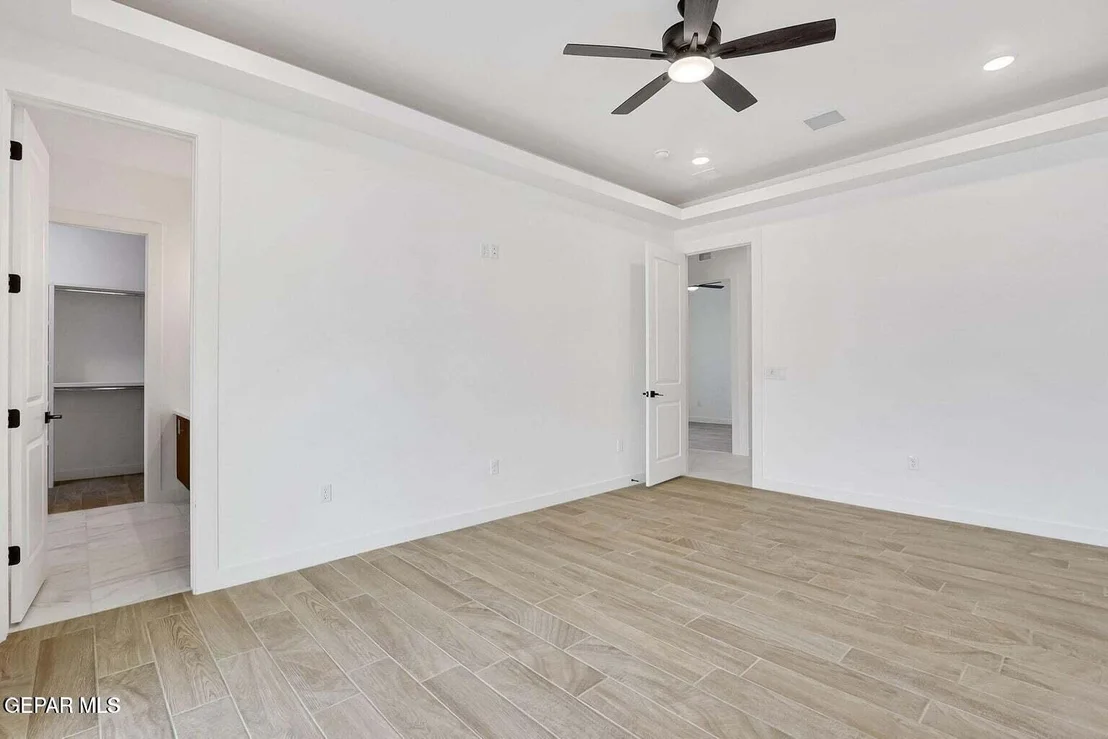 Photo of 933 ADA Lane