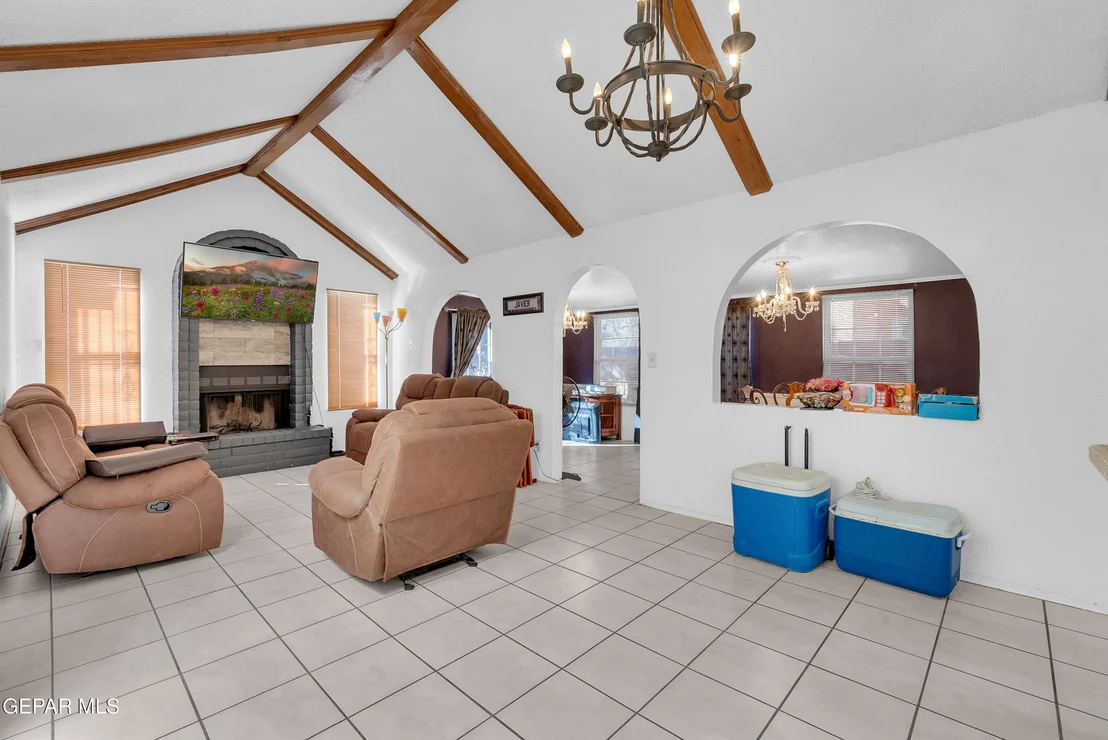Photo of 2901 EADS Place