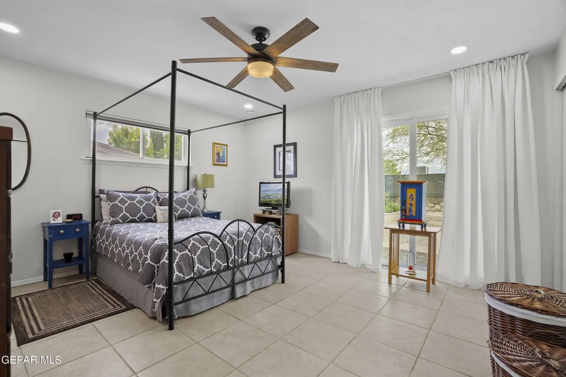 Photo of 6705 LOS ALTOS Drive