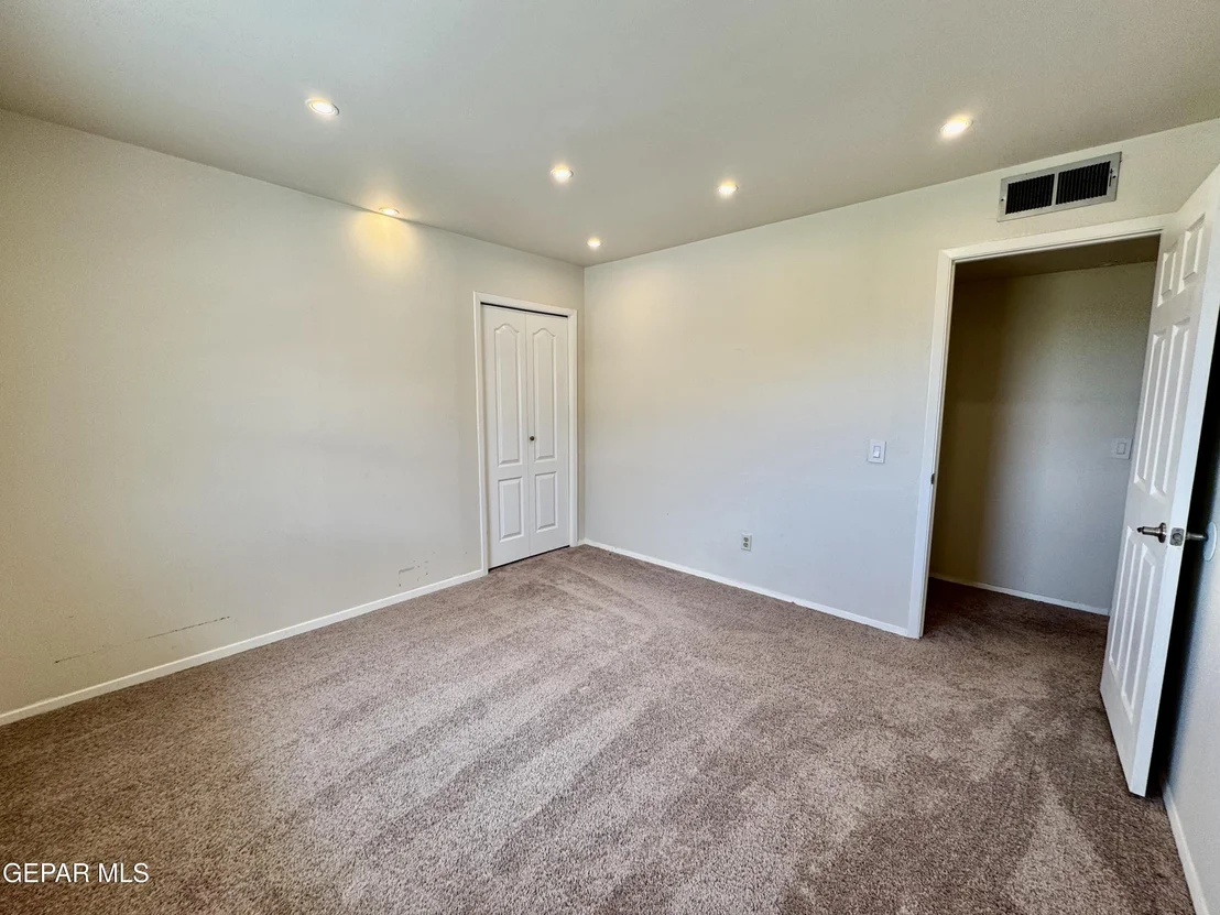 Photo of 536 Satellite Drive Drive