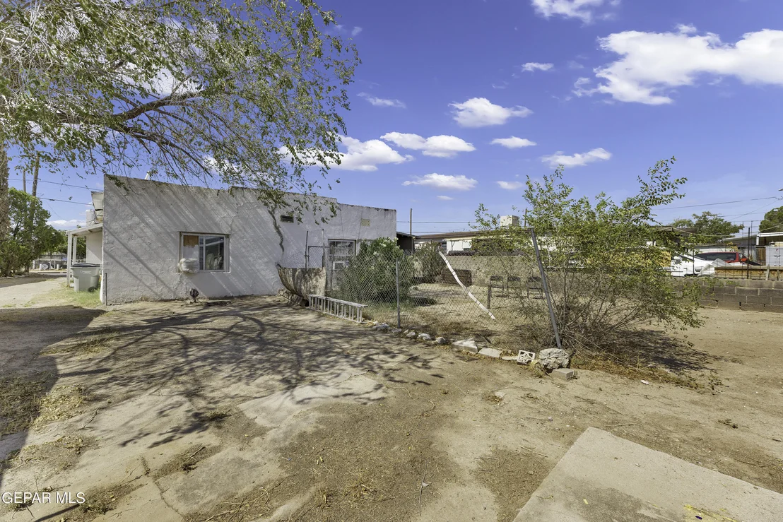 Photo of 8929 TEODOSO Drive