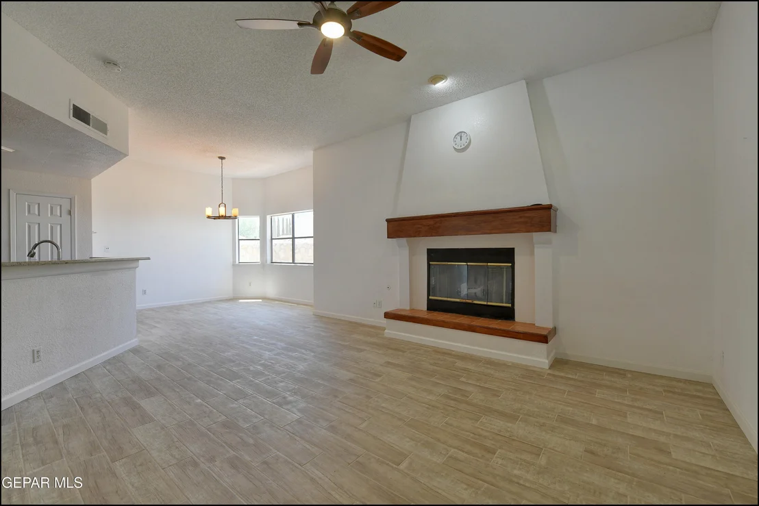 Photo of 829 DULCE TIERRA Drive