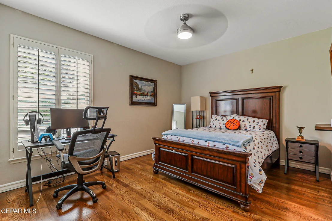 Photo of 6616 Wind Ridge Drive