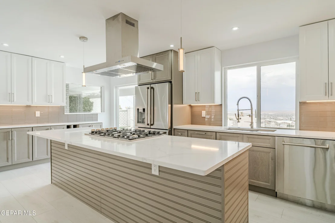 Photo of 9000 GALENA Drive