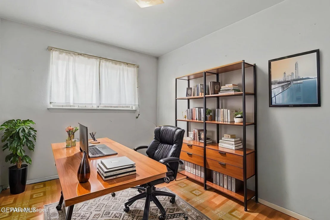Photo of 495 CARMELITA Circle
