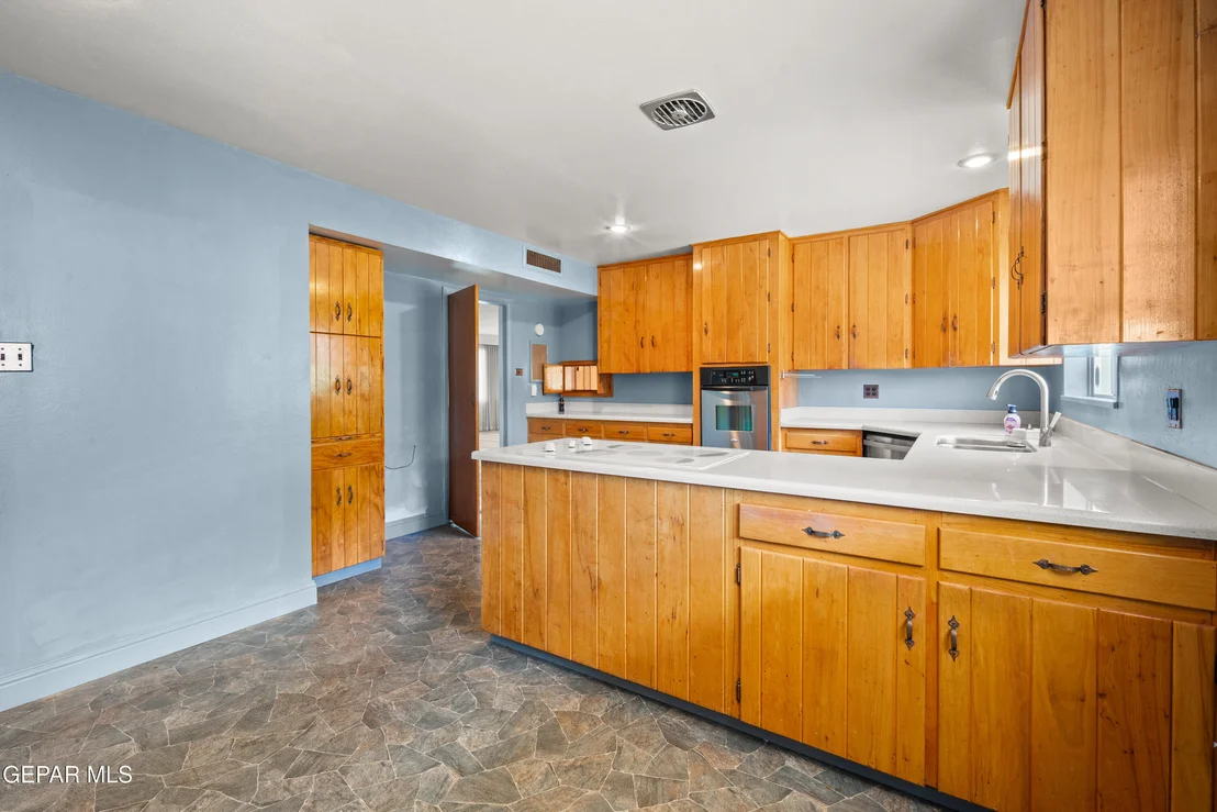 Photo of 3924 FLAMINGO Drive
