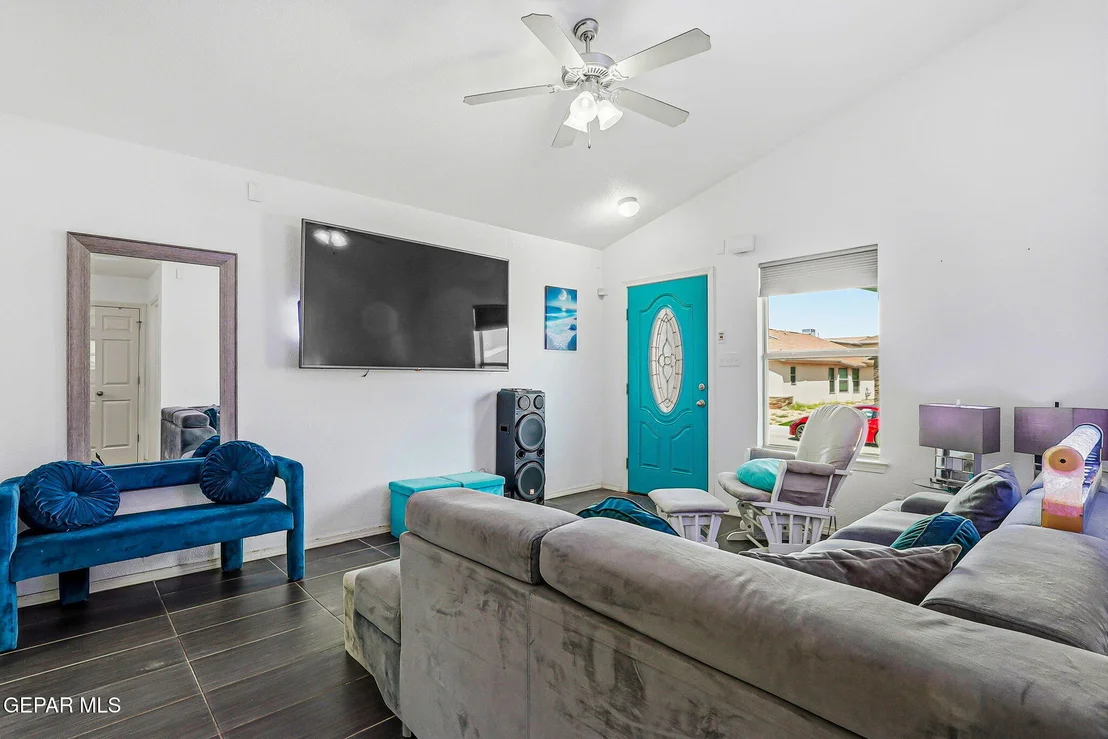 Photo of 12876 HUECO CAVE Drive